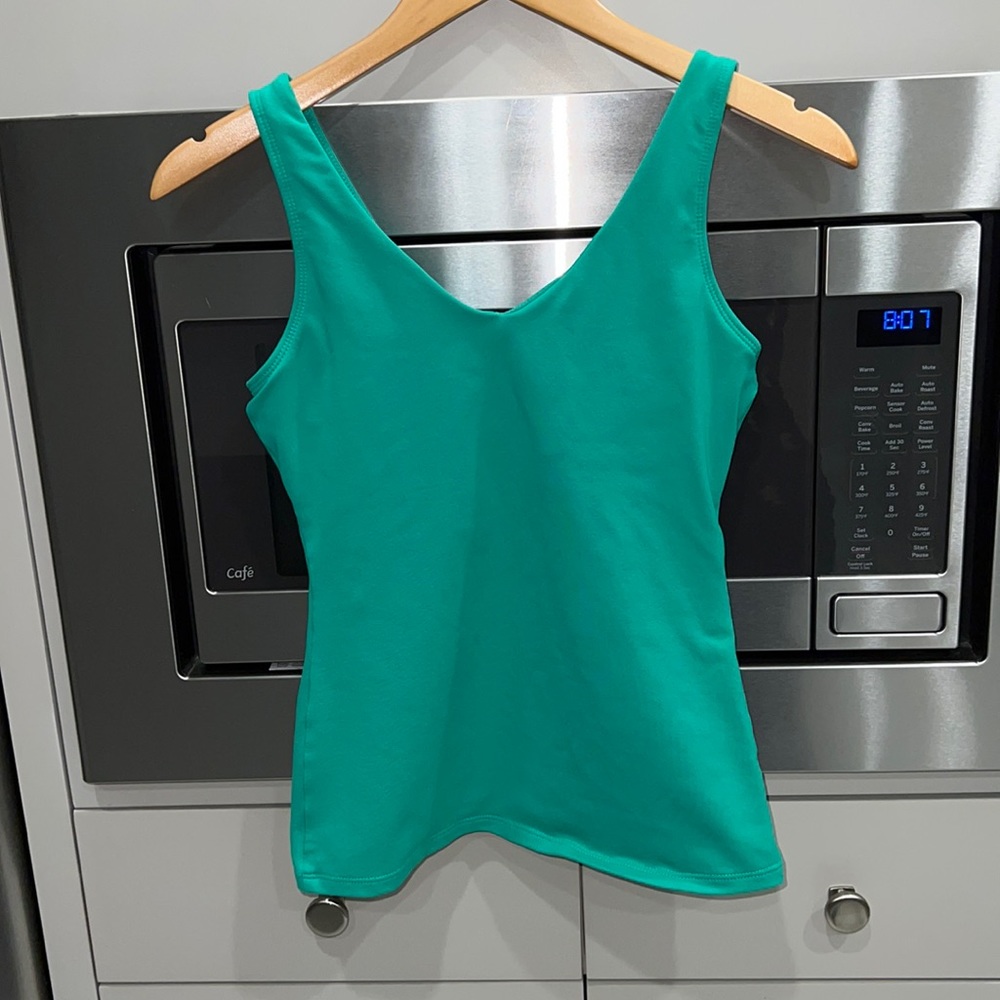 Green top